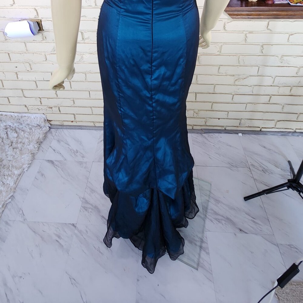 Xtreme Womens Formal Dress Strapless Mermaid Style Size 4 - Picture 6 of 8